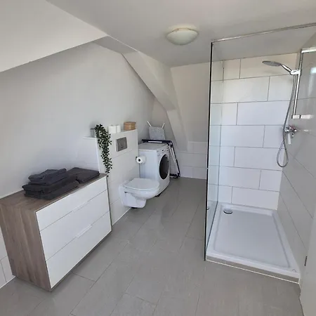 Apartmán Dachgeschosswohnung 1 - Am Schloss
