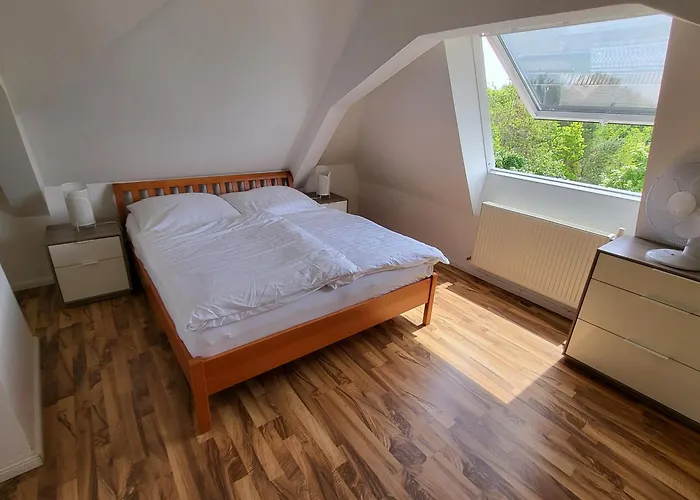 Lejlighed Dachgeschosswohnung 1 - Am Schloss Oberschleißheim